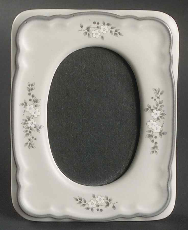 Heirloom 5" Picture Frame by Pfaltzgraff-1