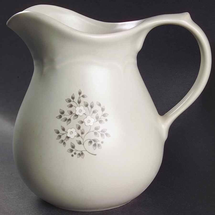 Heirloom 32 Oz Pitcher by Pfaltzgraff-1