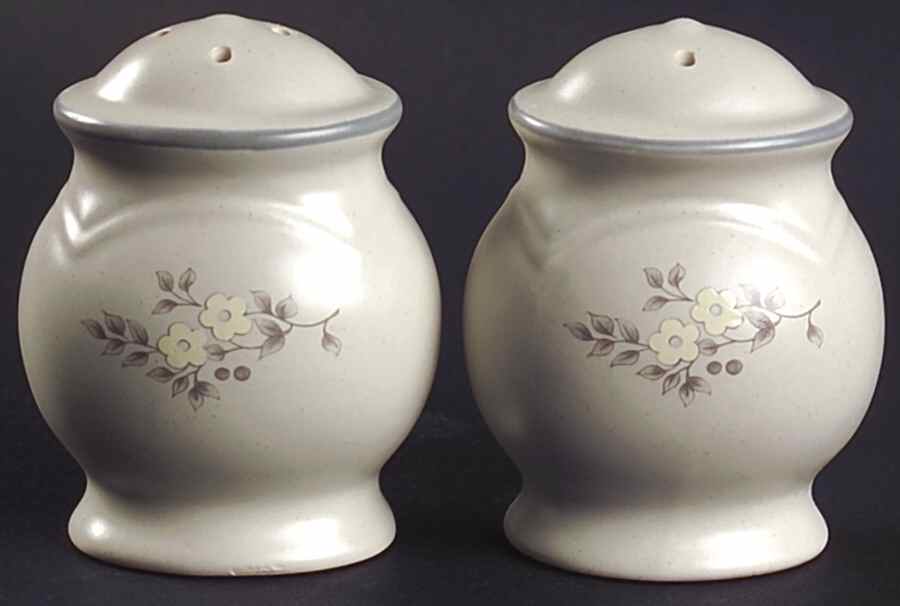 Heirloom Salt & Pepper Set by Pfaltzgraff-1
