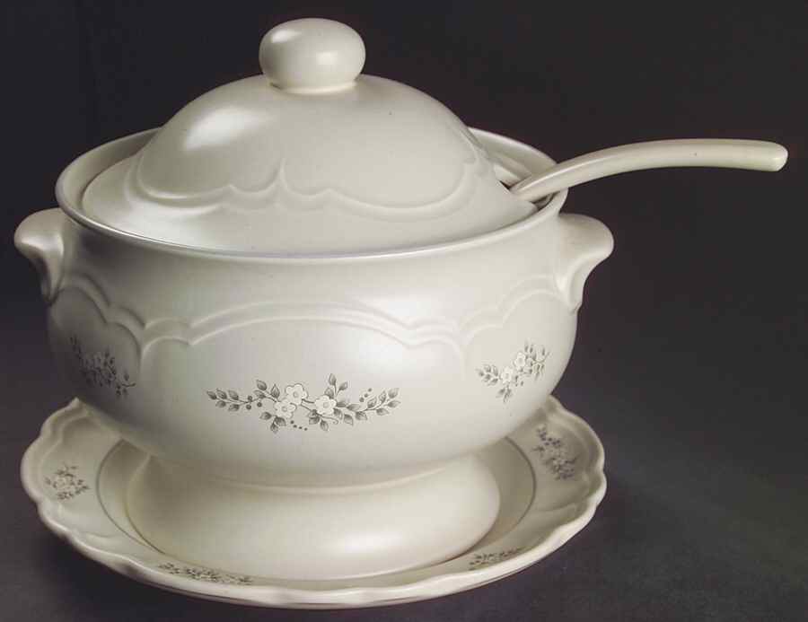 Heirloom Tureen & Lid w/Ladle & Underplate by Pfaltzgraff-1