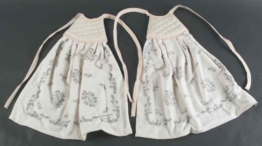 Heirloom Cloth Tie Towel - Set of 2 by Pfaltzgraff-1