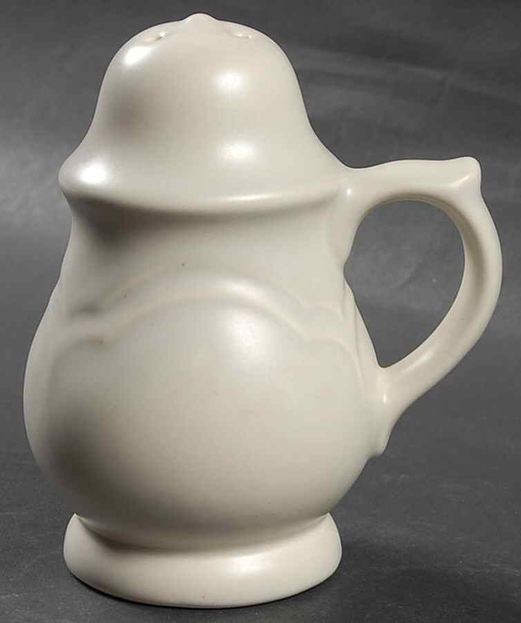 Heirloom Stove Top Salt Shaker by Pfaltzgraff-1