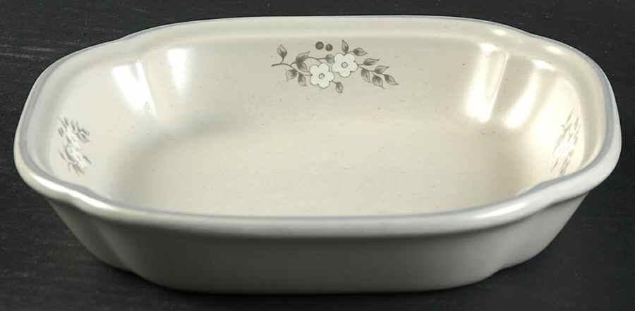 Heirloom Individual Square Server by Pfaltzgraff-1