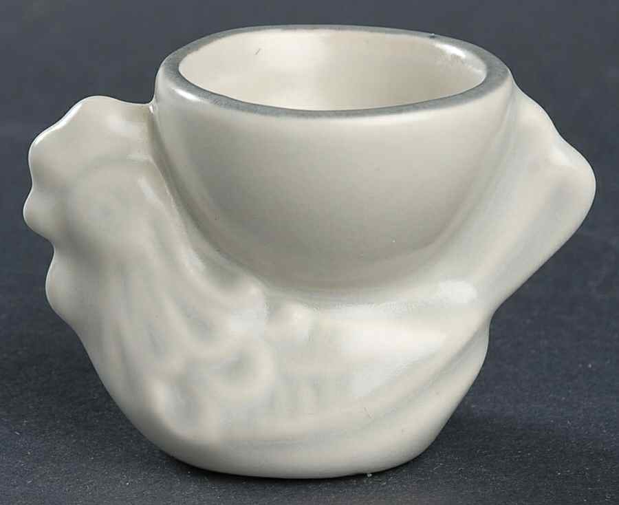Heirloom Single Egg Cup by Pfaltzgraff-1
