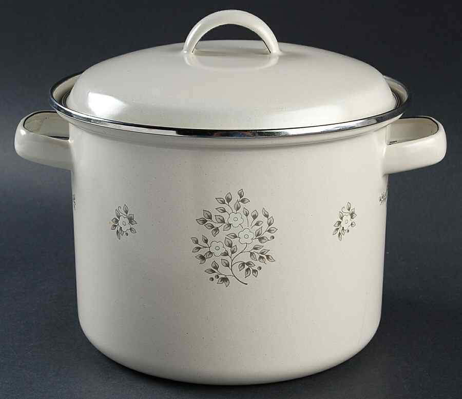 Heirloom 3.5 Qt Metal Stockpot by Pfaltzgraff-1