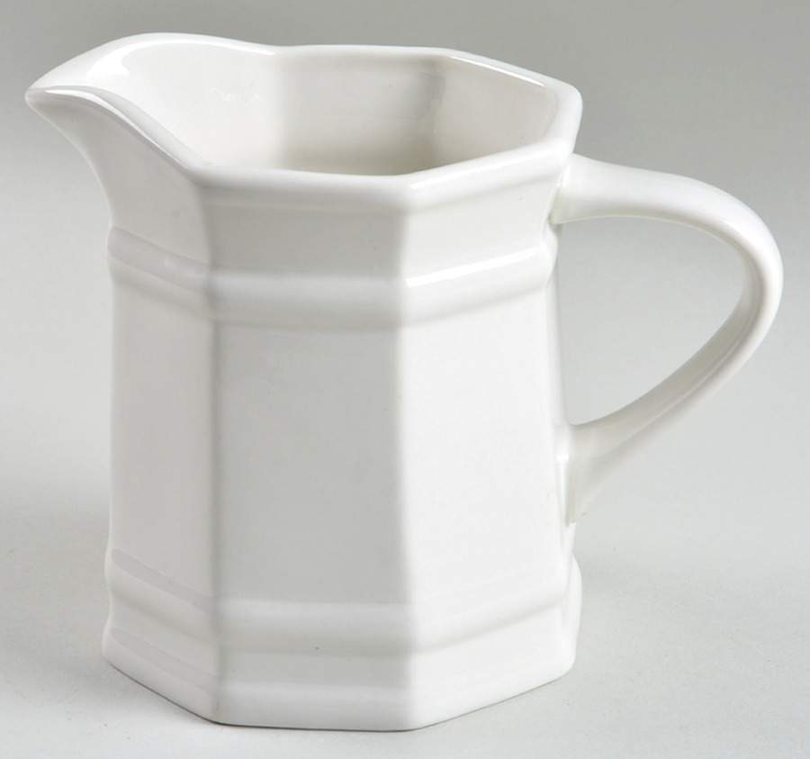 Heritage White 28 Oz Pitcher by Pfaltzgraff-1