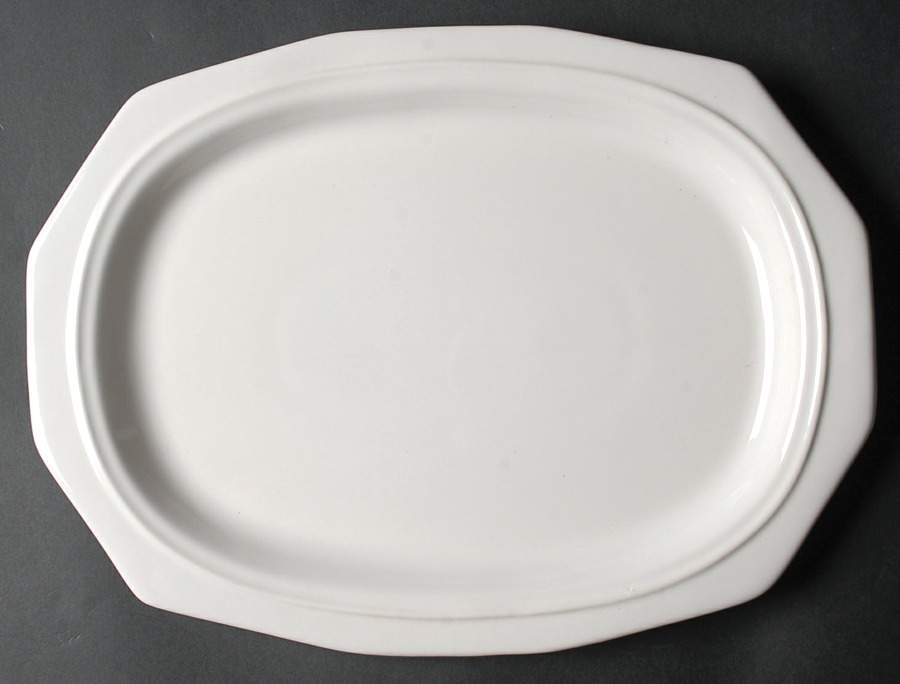Heritage White 14" Oval Serving Platter by Pfaltzgraff-1