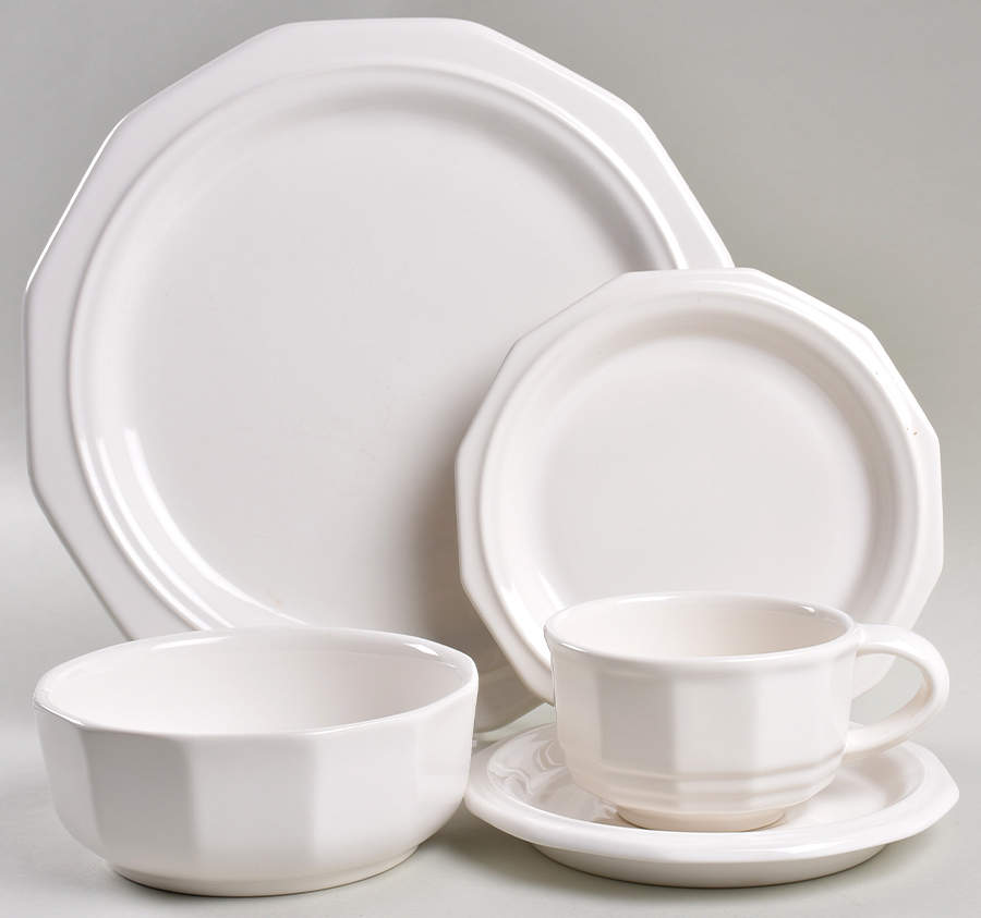 Heritage White 40 Piece Estate Set by Pfaltzgraff-1