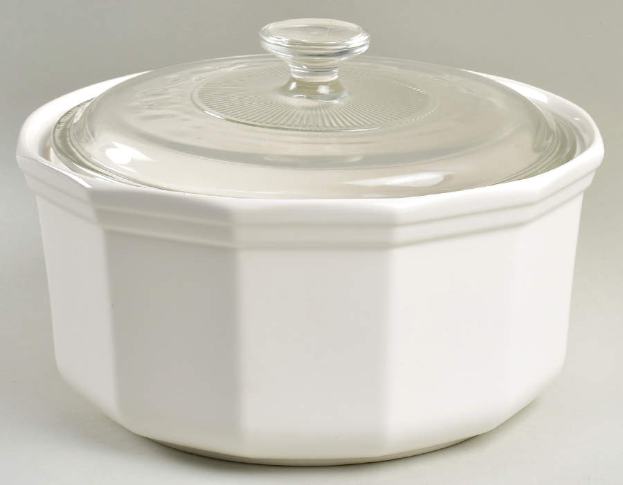 Heritage White 3 Qt Round Covered Casserole with Glass Lid by Pfaltzgraff-1