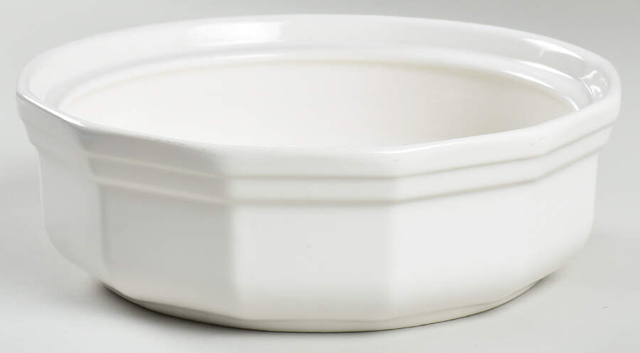 Heritage White 1.25 Qt Round Casserole No Lid by Pfaltzgraff-1