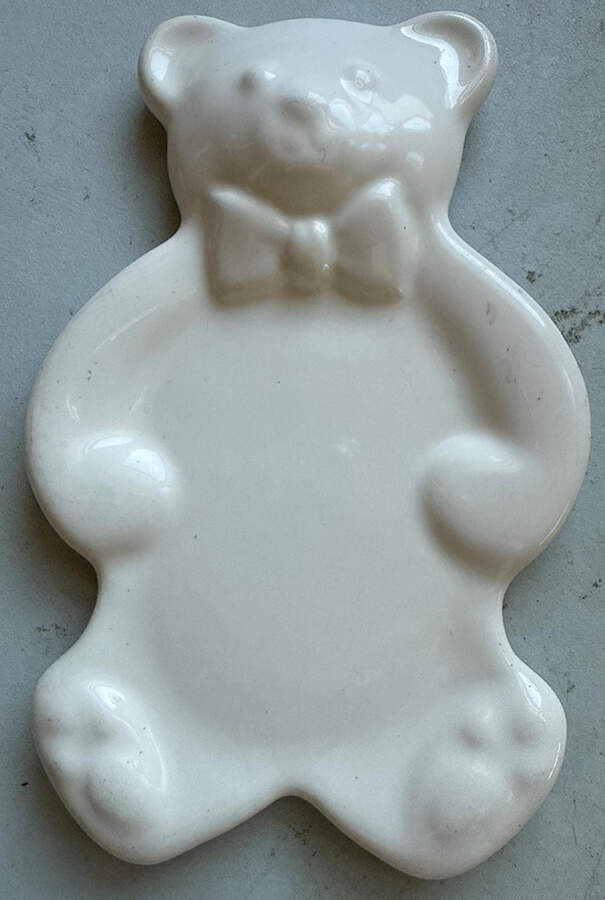 Heritage White Spoon Rest/Holder (Holds 1 Spoon) by Pfaltzgraff-1