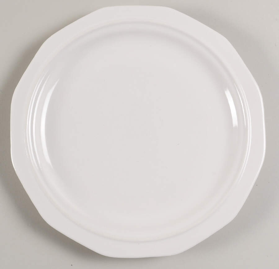 Heritage White Dinner Plate by Pfaltzgraff-1