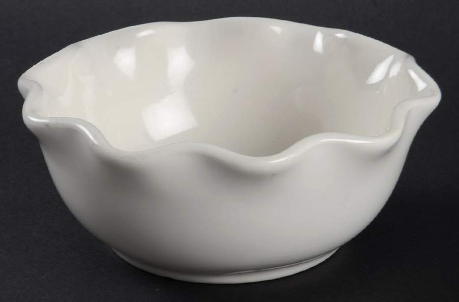 Heritage White 5" Ruffled Bowl by Pfaltzgraff-1