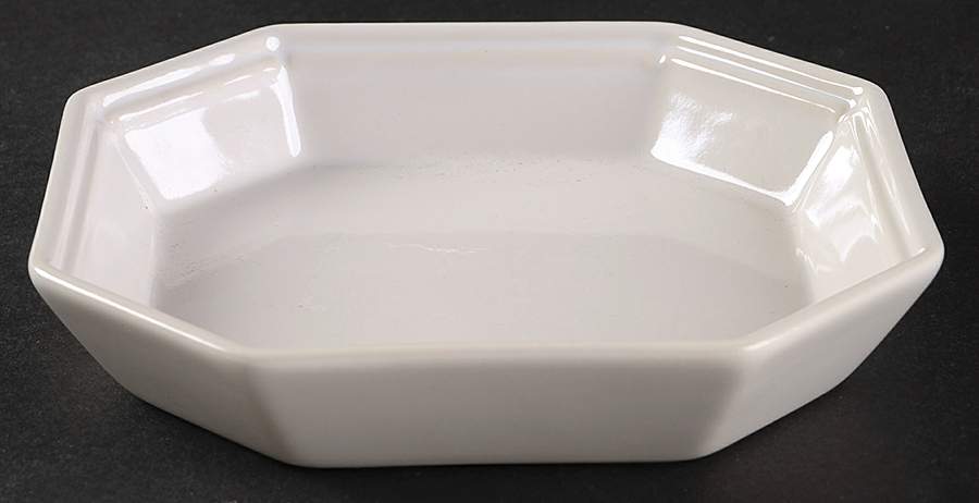 Heritage White Sandwich Plate by Pfaltzgraff-1