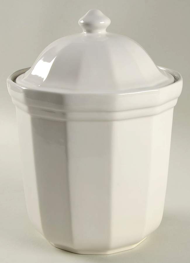 Heritage White Extra Large Canister & Lid with Seal Ring by Pfaltzgraff-1