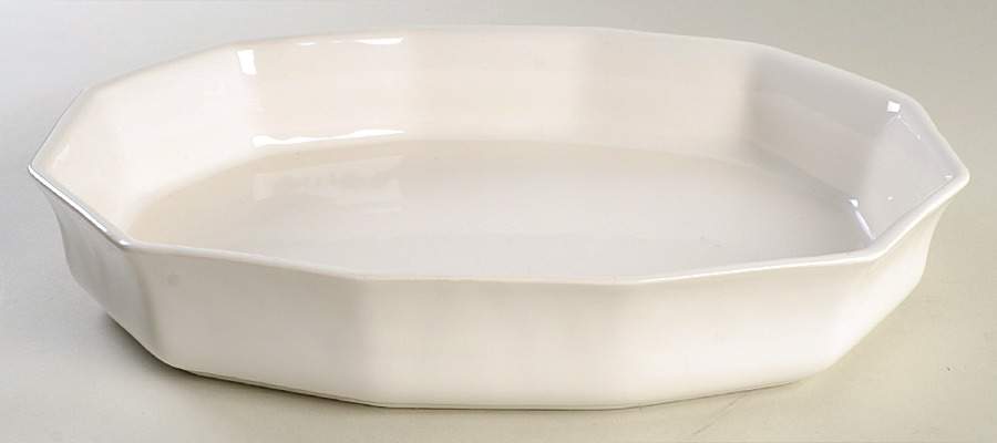Heritage White 14" Oval Baker by Pfaltzgraff-1