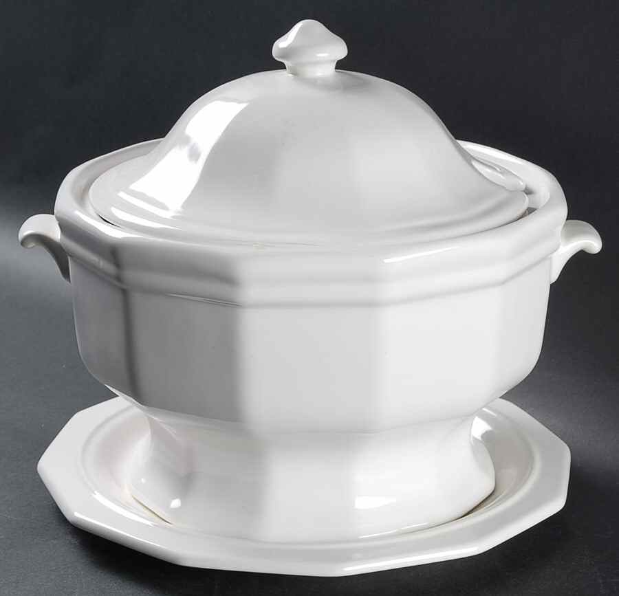 Heritage White Tureen & Lid W/Underplate by Pfaltzgraff-1