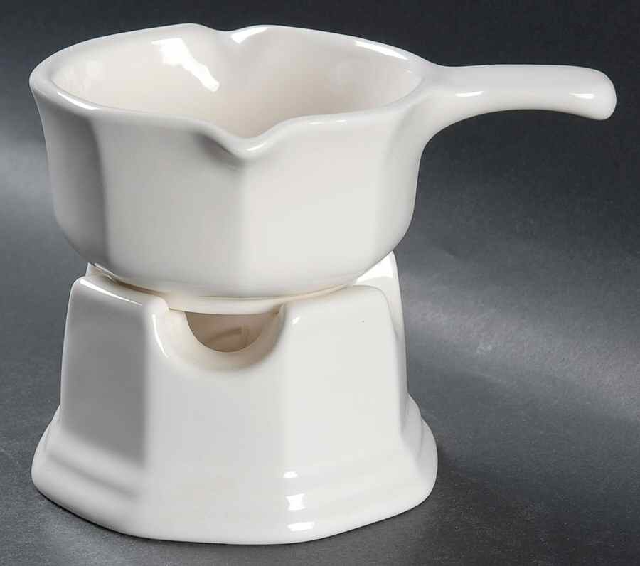 Heritage White Potpourri-Butter Sauce W/ Stnd by Pfaltzgraff-1