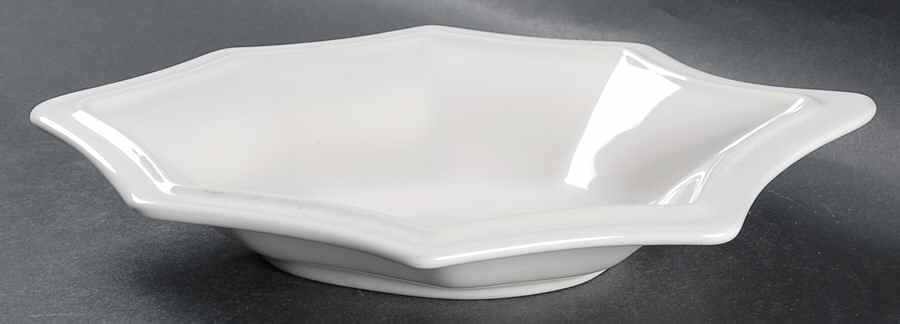 Heritage White Large Leaf Dish by Pfaltzgraff-1