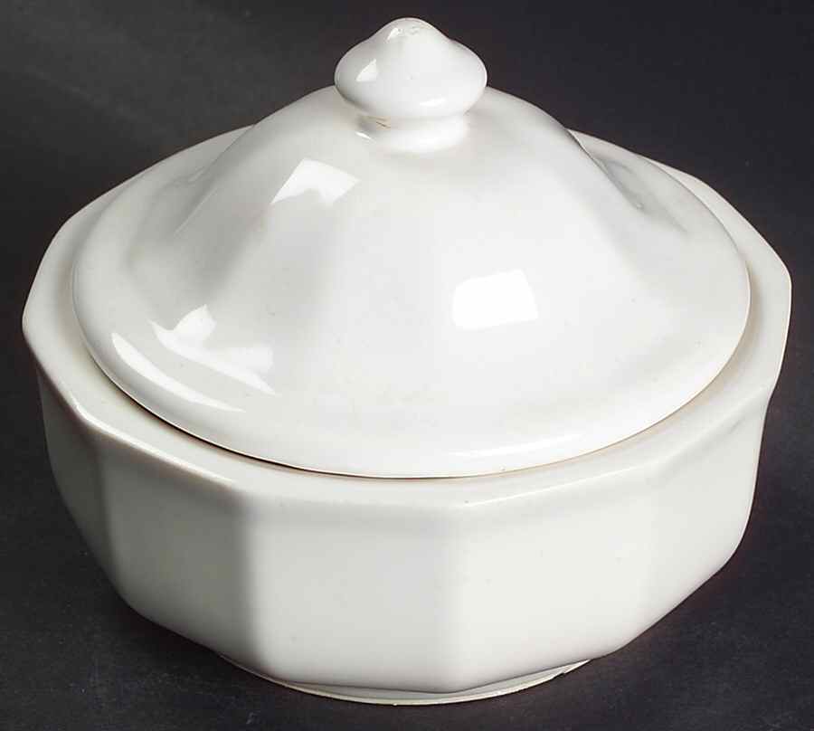 Heritage White Individual Casserole & Lid by Pfaltzgraff-1