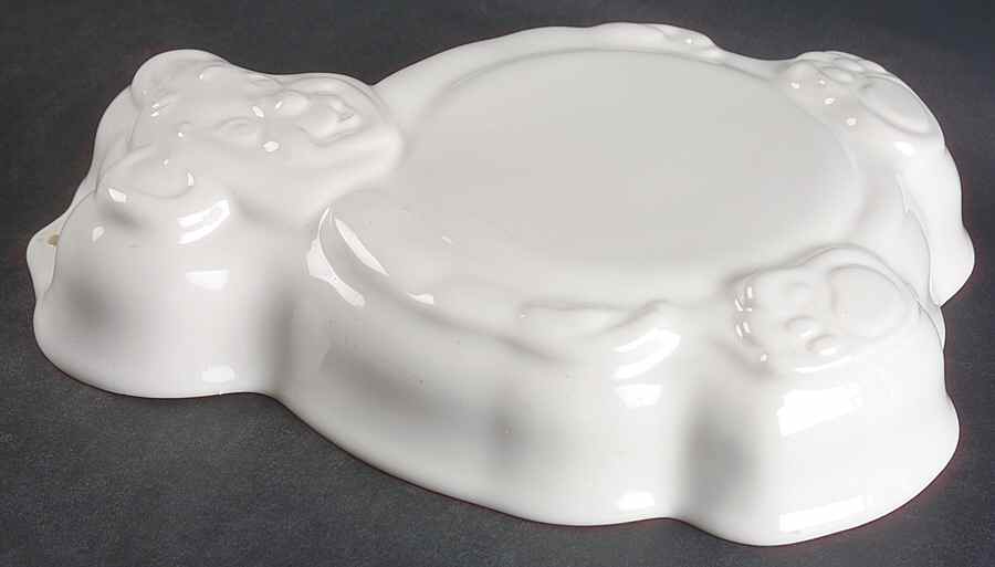 Heritage White Jello Mold by Pfaltzgraff-1