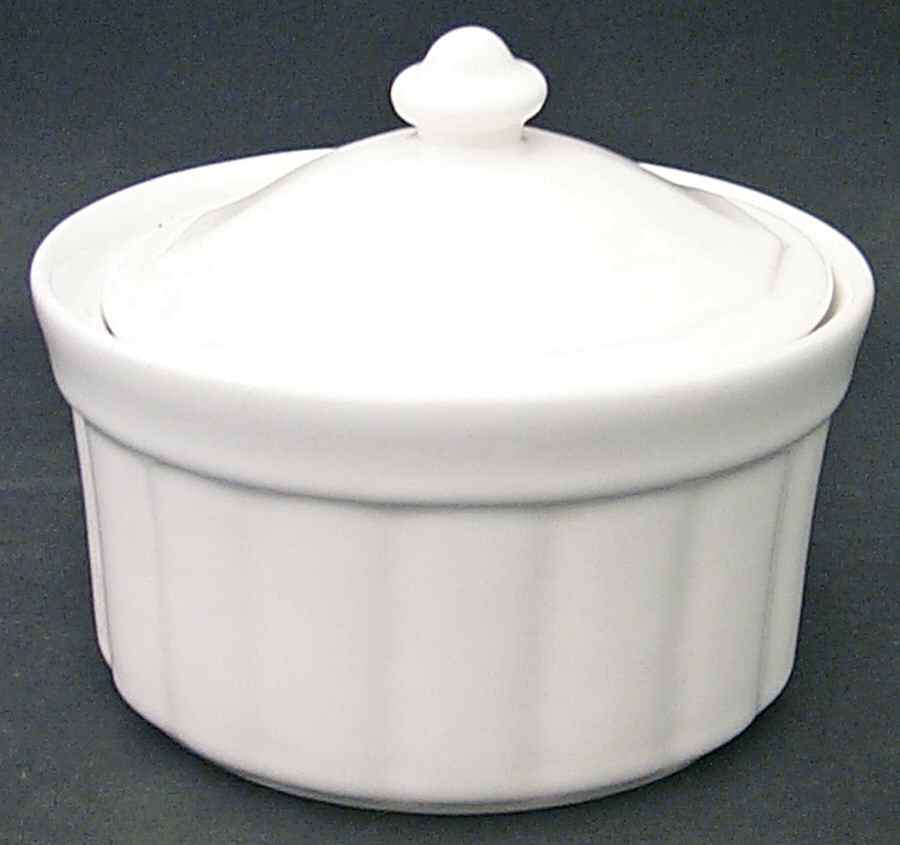 Heritage White Butter Tub & Lid by Pfaltzgraff-1