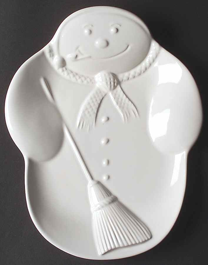 Heritage White Snowman Plate by Pfaltzgraff-1