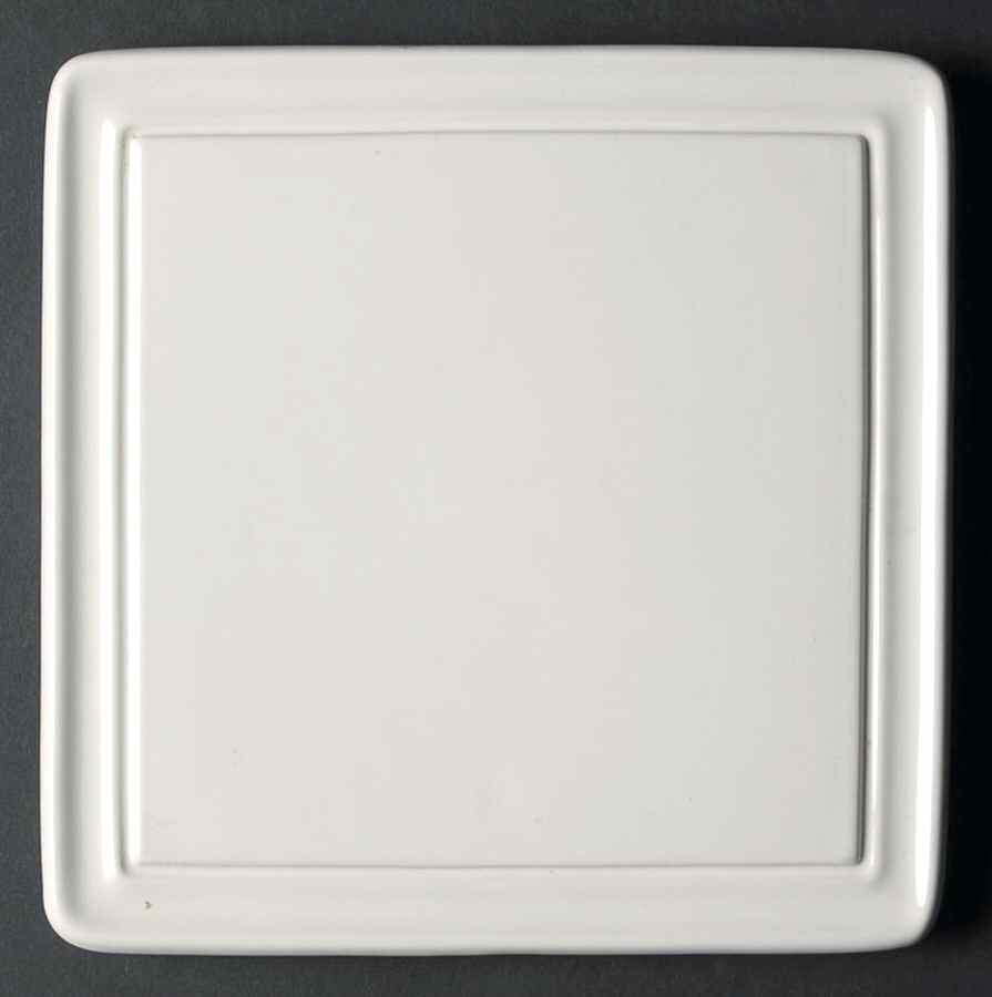 Heritage White Trivet by Pfaltzgraff-1