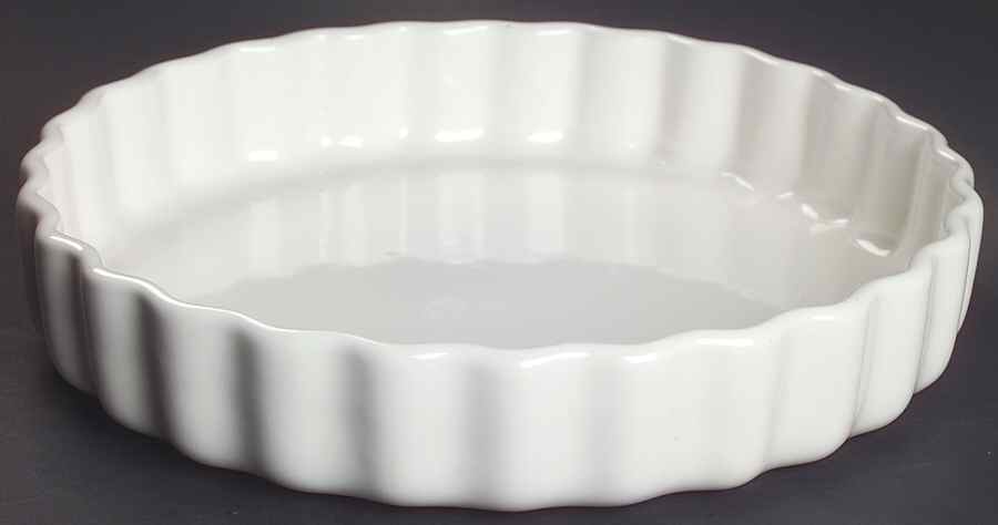 Heritage White 9" Quiche by Pfaltzgraff-1