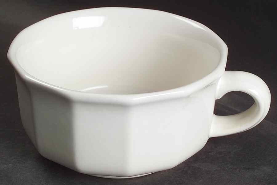 Heritage White Soup Mug by Pfaltzgraff-1