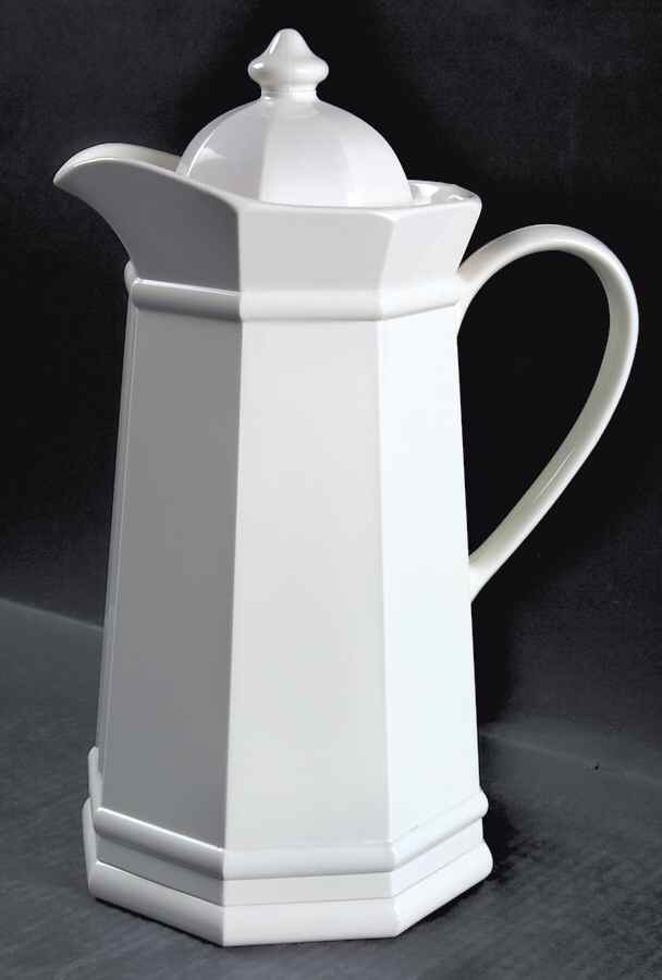 Heritage White Plastic Thermos/Carafe & Lid by Pfaltzgraff-1