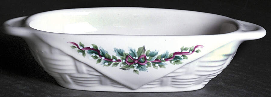 Holly Joy Scouring Pad Holder-Basketweave W/Handles by Pfaltzgraff-1
