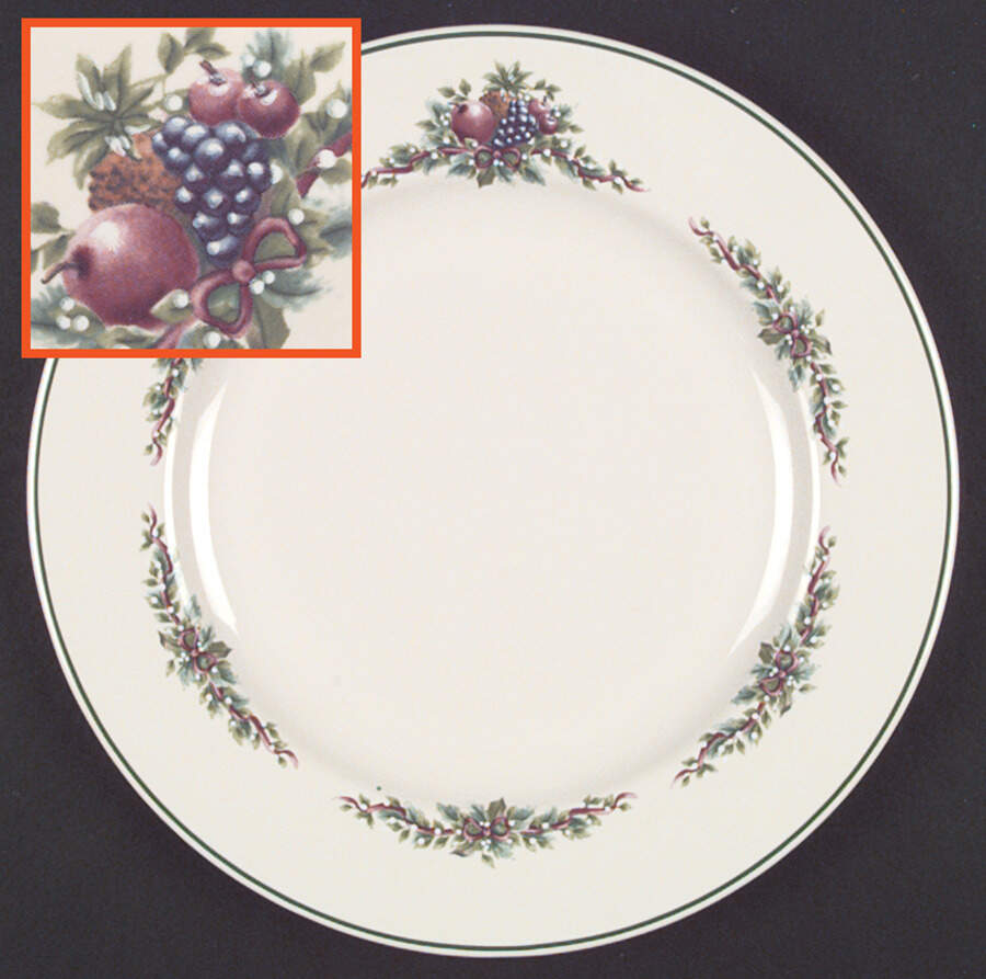 Holly Joy Dinner Plate by Pfaltzgraff-1