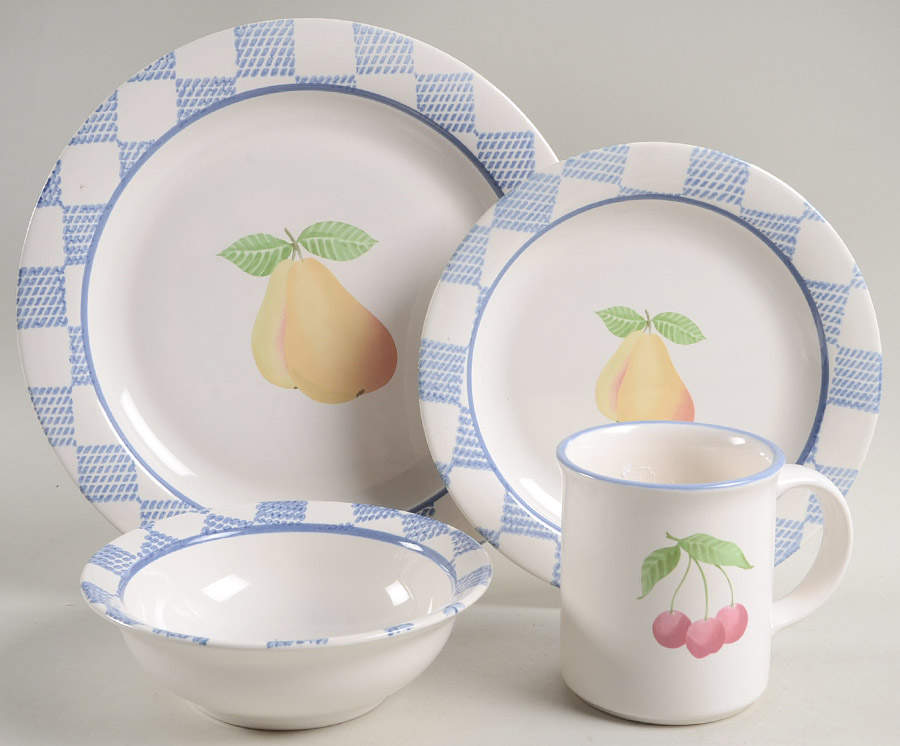 Hopscotch (Fruit) 4 Piece Place Setting by Pfaltzgraff-1