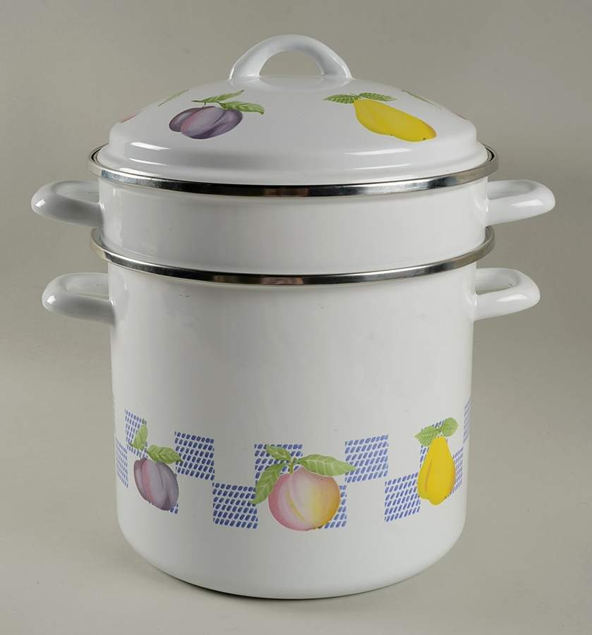 Hopscotch (Fruit) 8 Qt Metal Stew Pot & Lid with Enameled Steamer by Pfaltzgraff-1