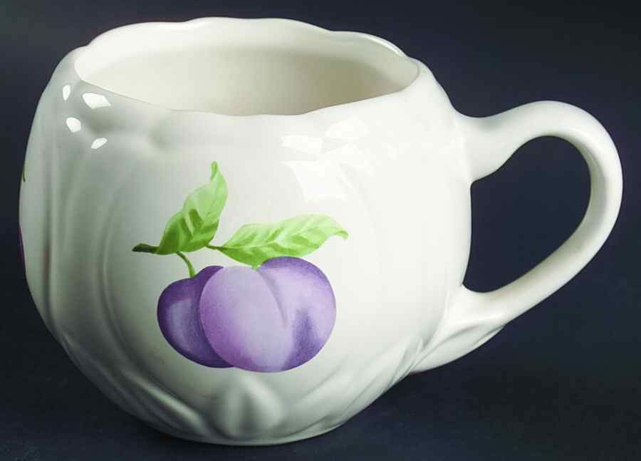 Hopscotch (Fruit) Sculpted Mug by Pfaltzgraff-1