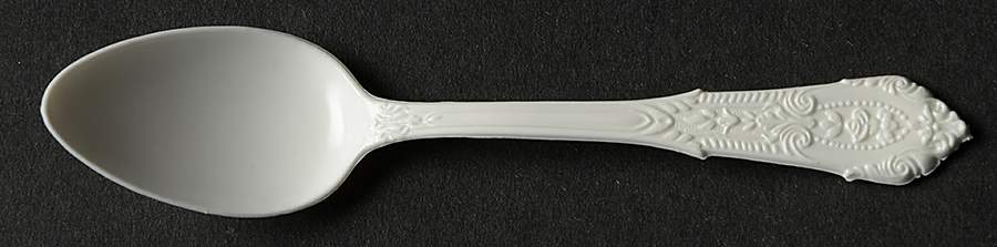 Hopscotch (Fruit) Plastic Child's Spoon by Pfaltzgraff-1