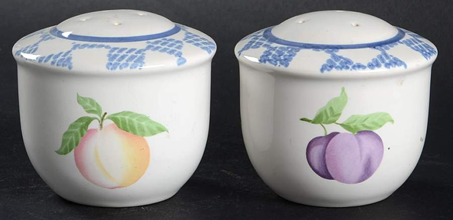 Hopscotch (Fruit) Salt & Pepper Set by Pfaltzgraff-1