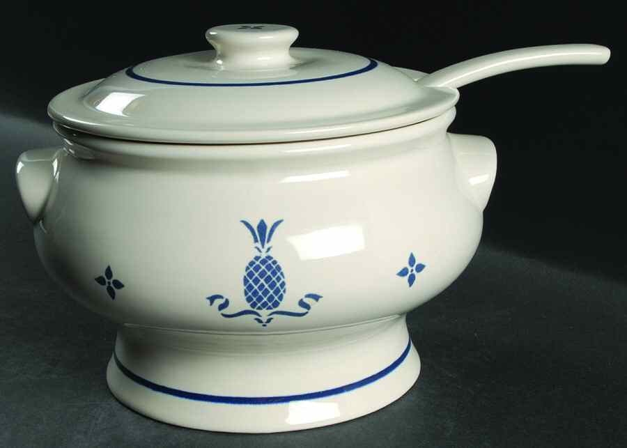 Hospitality Tureen & Lid W/Ladle by Pfaltzgraff-1