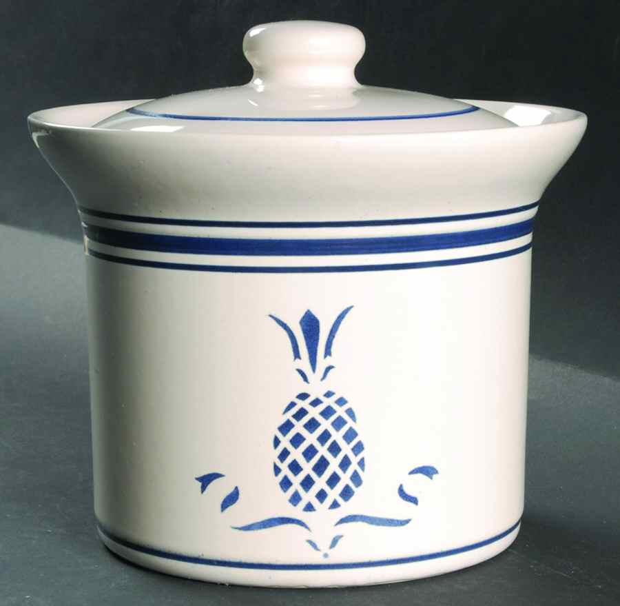 Hospitality Large Canister & Lid by Pfaltzgraff-1