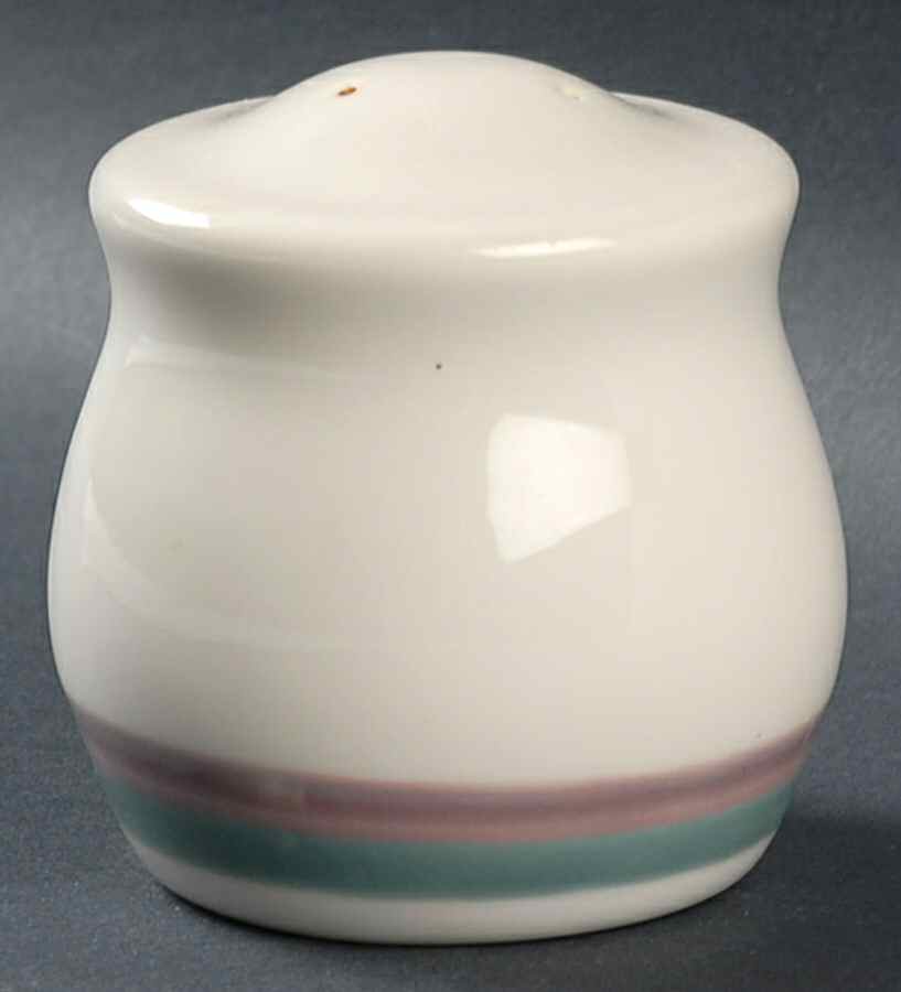 Juniper Pepper Shaker by Pfaltzgraff-1