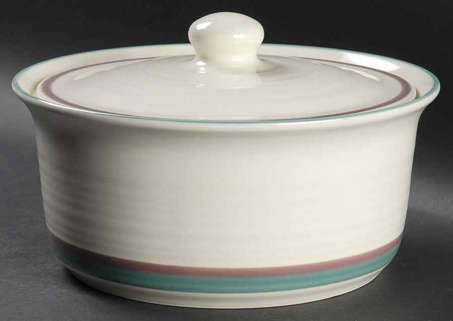 Juniper 2 Qt Round Covered Casserole by Pfaltzgraff-1