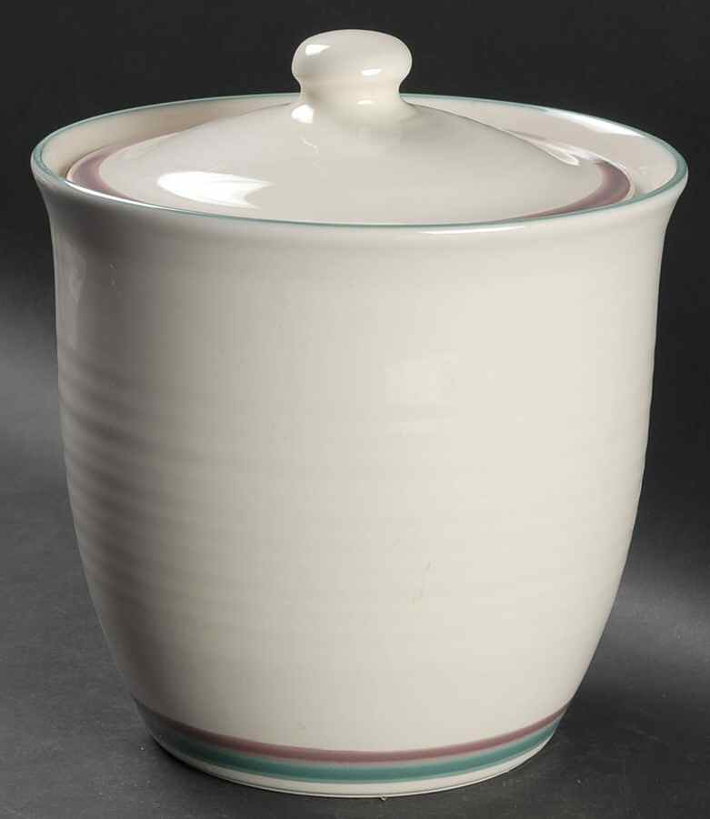 Juniper Large Canister & Lid by Pfaltzgraff-1