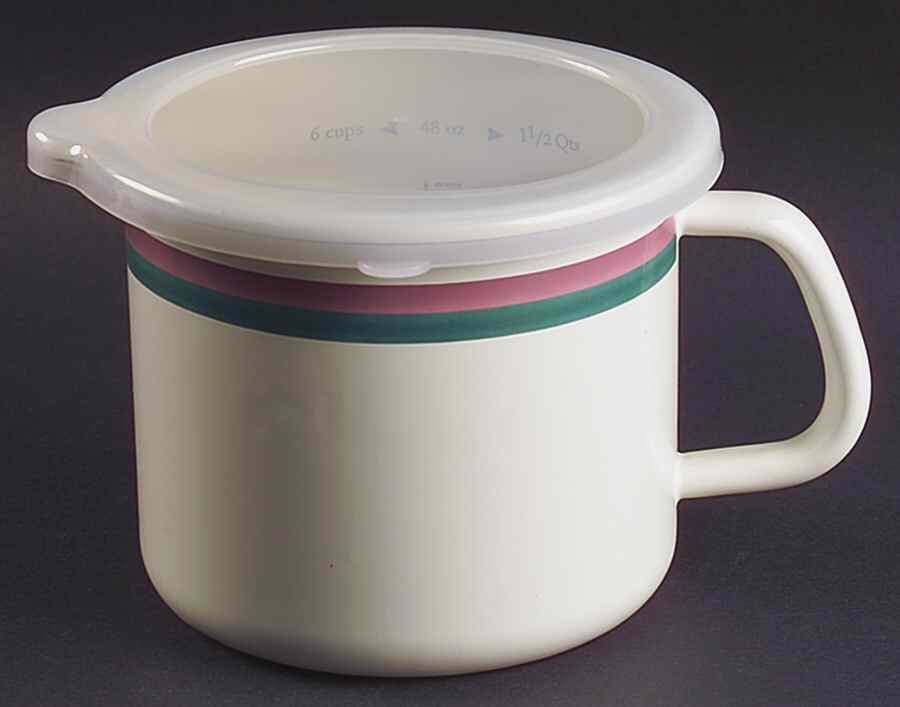 Juniper 4-In-1 Metal Measuring Cup with Plastic Lid by Pfaltzgraff-1