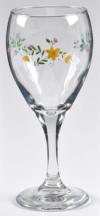 Laralynn Glassware Wine by Pfaltzgraff-1