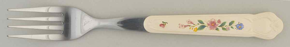 Laralynn Dinner Fork (7 1/2" or Larger) by Pfaltzgraff-1