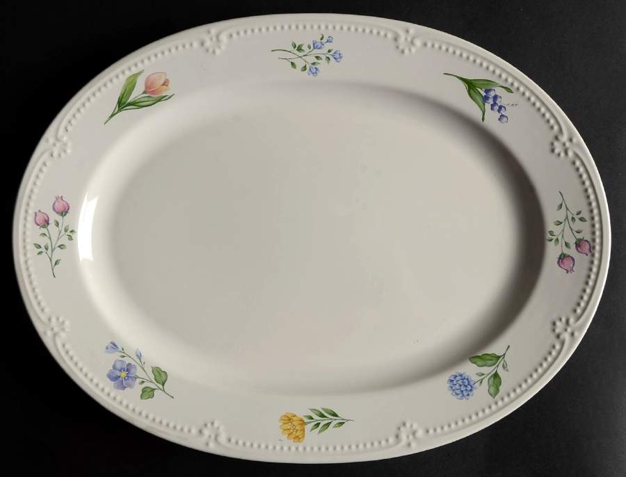 Laralynn 14" Oval Serving Platter by Pfaltzgraff-1