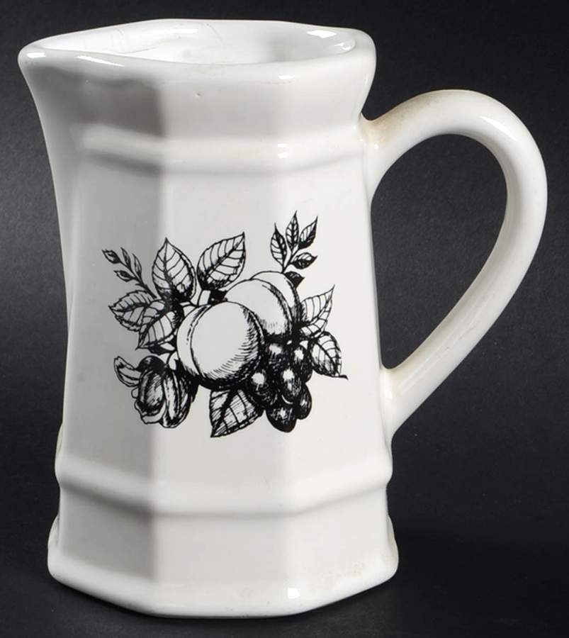 Market Basket Creamer by Pfaltzgraff-1
