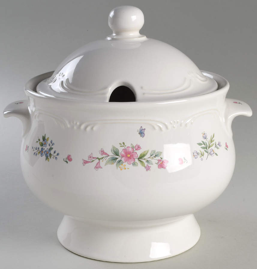 Meadow Lane Tureen &  Lid by Pfaltzgraff-1