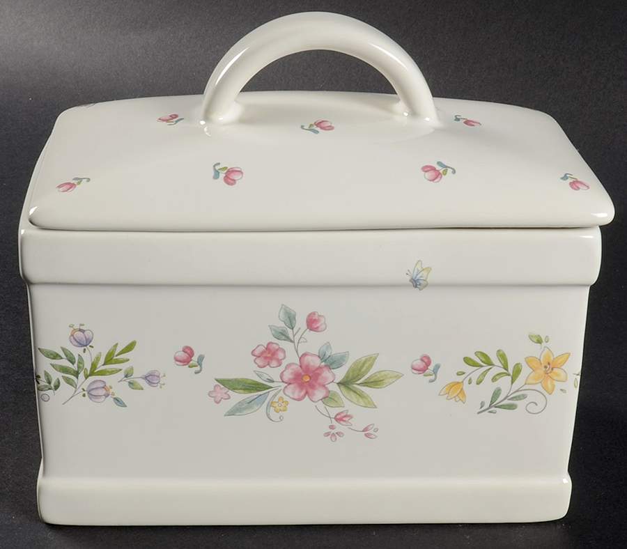 Meadow Lane Kitchen Keeper & Lid by Pfaltzgraff-1